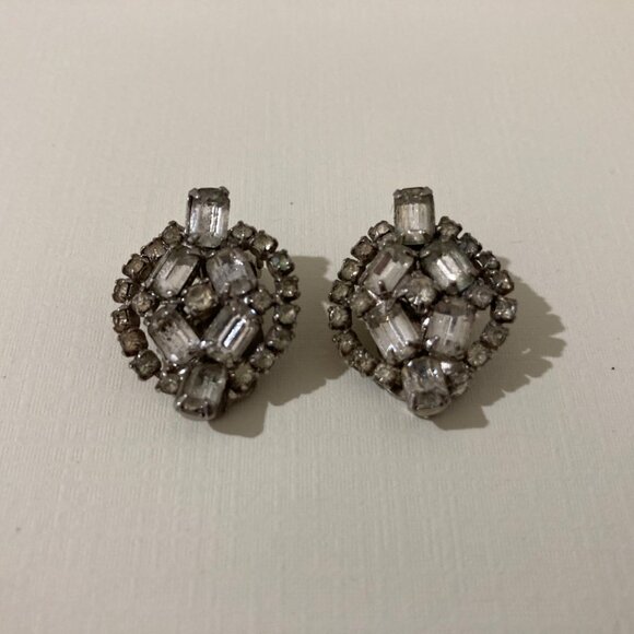 Jewelry - Vintage Rhinestone Clip On Earrings Elegant Silver Tone